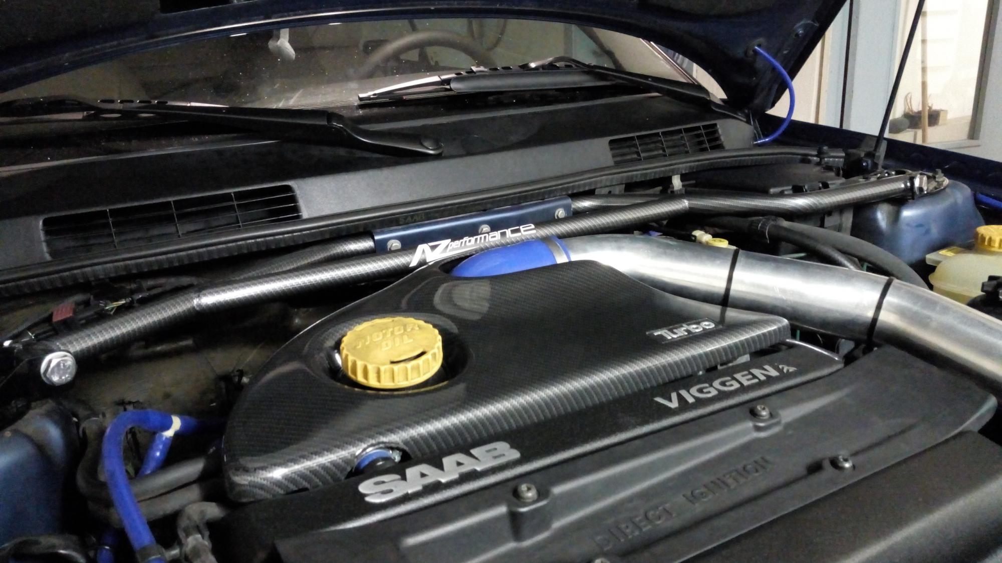 A-Zperformance Carbon-Silver Engine Cover SAAB 9-3 Viggen