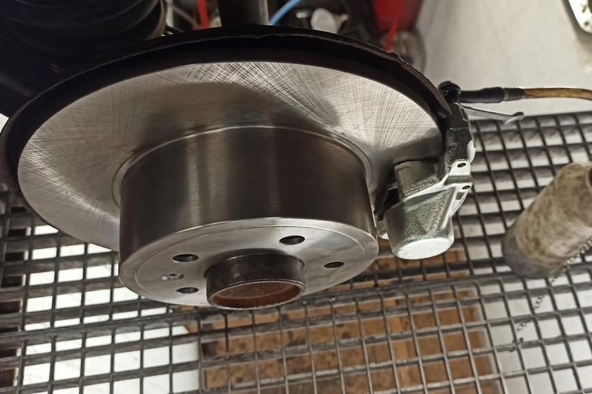 FERODO  286mm hátsó féktárcsa pár SAAB 9-3 Viggen
